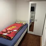 Lejlighed Family-friendly Flat *